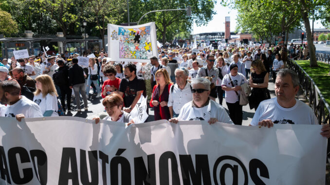 Autónomos piden en Madrid más derechos y menos pago de impuestos